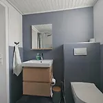 Villa Magnet