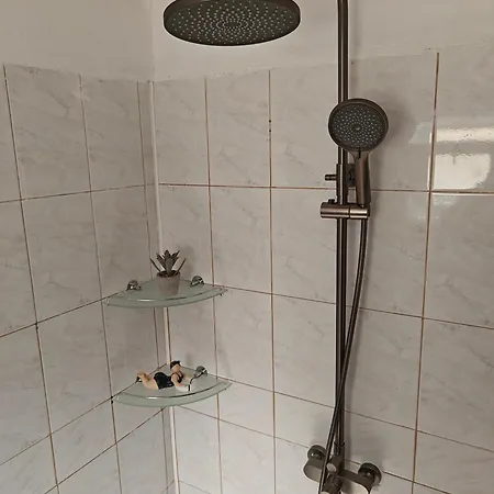 Magnet Villa *